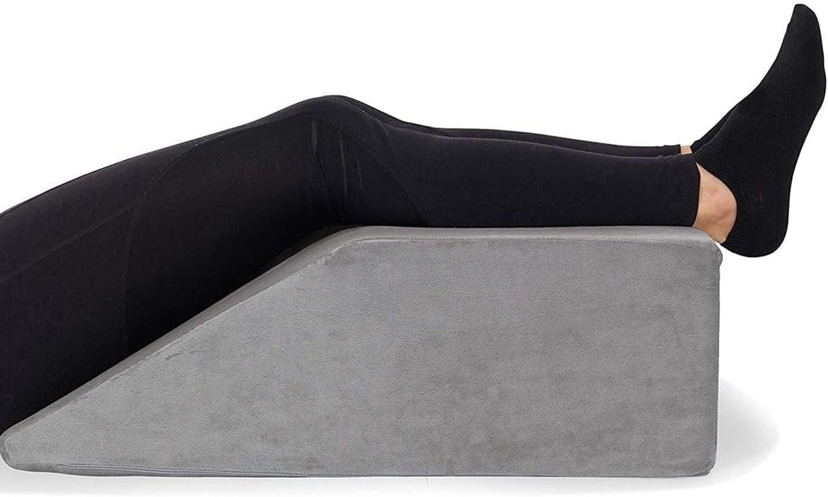 Leg Elevation Pillow - Memory Foam Leg Elevating Pillow | Leg Rest Wedge - Leg Pillow Elevation Blood Circulation | Relieves and Recovers Foot & Ankle Injuries | Foot Elevation Pillows for Swelling
